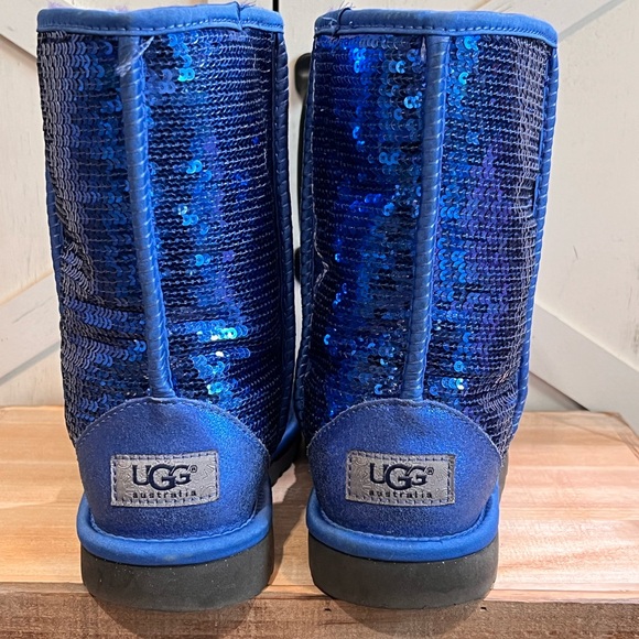 UGG Classic Short Sparkles Electric Blue Boots Size 6 Women's Sequined Sheepskin - Picture 5 of 9